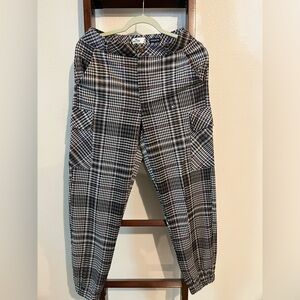 Women’s Hollister pants size M NWT